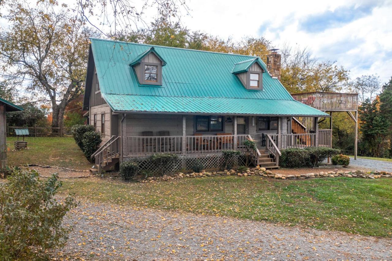 Friendly Bear Two Villa Sevierville Exterior photo