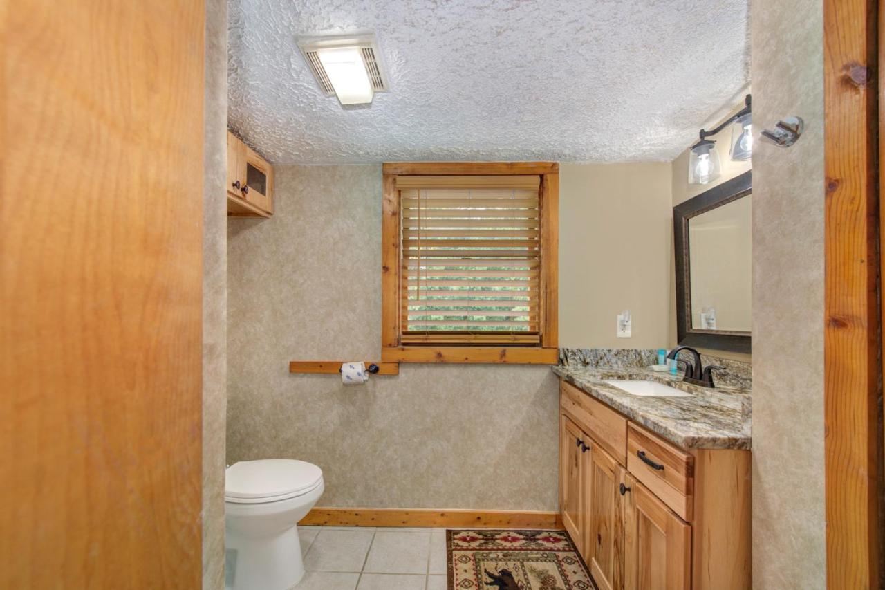 Friendly Bear Two Villa Sevierville Exterior photo