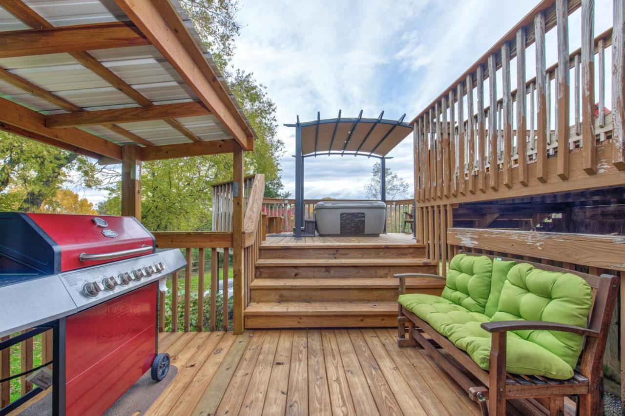 Friendly Bear Two Villa Sevierville Exterior photo